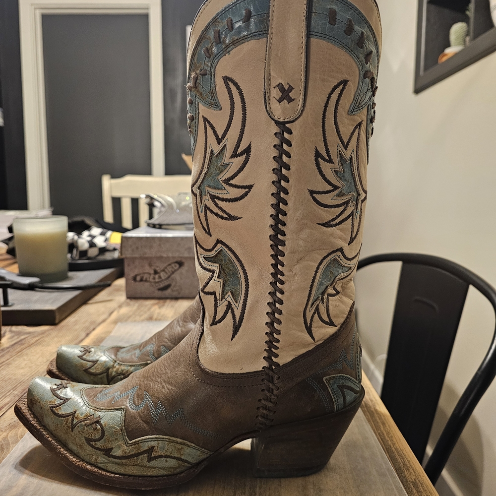 Tony Lama Embroidered Cowboy Boots